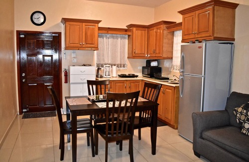 Vineyard Apartment | PRIVATE 1 Bedroom 2 Bathroom in the HEART of ST. MAARTEN 🌴