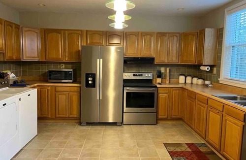 White Bluff House | Private 3 BR Home on 17 Wooded Acres with Easy Access to Nashville