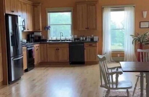 Guilford House | Private, 60 mins to Dream Park, Cooperstown, 35 mins All Star Village Oneonta