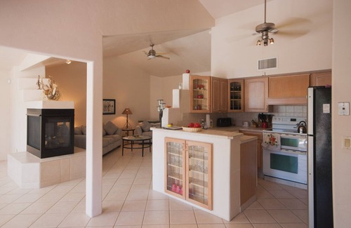 Tangerine Hills House | Private acre w/Pool, hot tub, 270 degree view! Incredible Summer Rates.