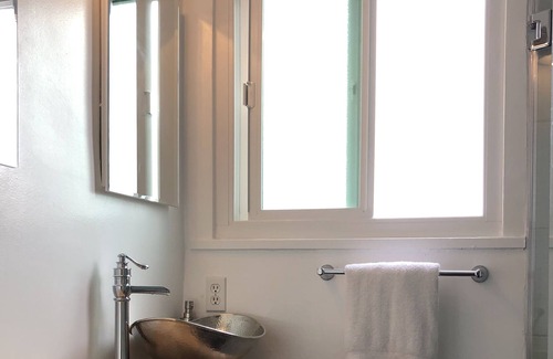 North Redondo Apartment | Private and Cozy Apartment near Beaches