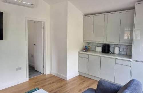 Baildon Apartment | Private and Peaceful Space With Free Parking