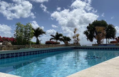 Slob Apartment | Private Apartment with Stunning Ocean Views and Pool