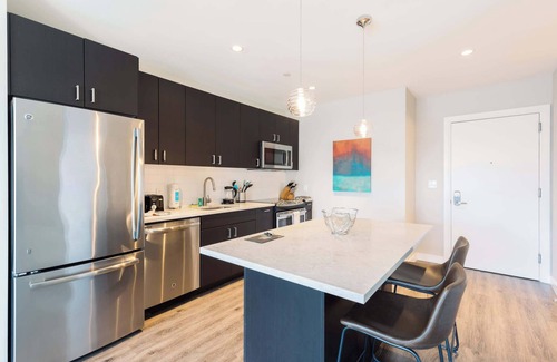 Seaport District Apartment | Private Apt Downtown Walk to Harbor