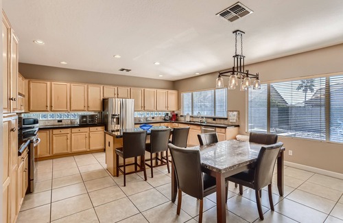Litchfield Park House | Private Backyard, Golf, Tennis, Spring Training, Wildlife Zoo, Westgate