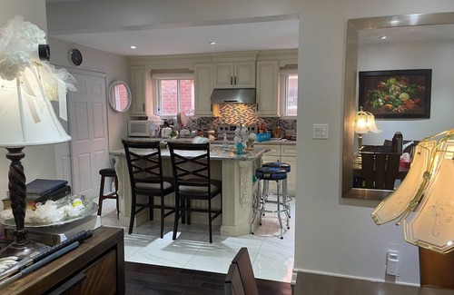 Milliken House | Private bathroom bedroom, laundry, kitchen, free parking, fiber WI-FI