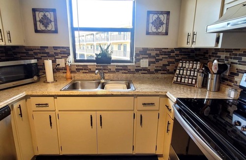 Port Charlotte Condo | Private Beach, Fishing Dock & Heated Pool Paradise