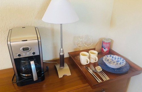 Mission Viejo Apartment | Private Bedroom/and Full Private Bathroom Close to the Beach Cities