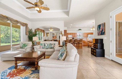 Spring Hill House | Private Cabana home. Heated pool. 3400 sq ft of luxury! Kids and pets welcome.