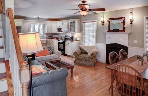 Cookeville Cottage | Private/cozy Cottage in Cookeville, TN