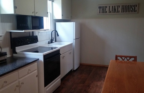 Woodruff Cabin | Private Cozy Year Round Cabin On Little Spider Lake