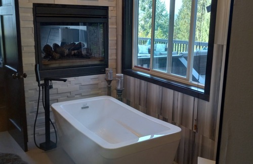 Bonney Lake House | Private custom entertaining home on the hill w view of valley & river