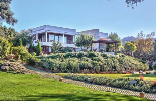 Temecula House | Private Custom Modern 10,000 sq. Ft. Estate - Nestled on 15 Acres