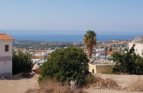 Peyia Town Apartment | Private development of 12 Apartments in center of Peyia. Near to Coral Bay.