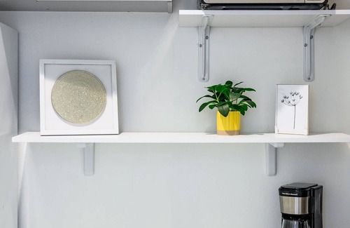 Irvine Industrial Complex-East Apartment | Private Entry Suite w Patio Bath Kitchenette