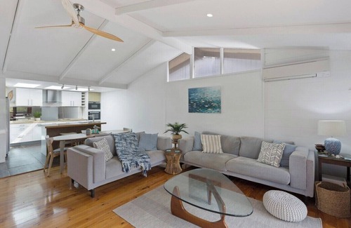 Cape Woolamai House | Private & Exotic Island Home Close to Beach Access