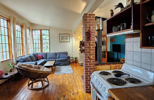 Hubbards House | Private Forest Paradise in Hubbards NS. Close to beaches & Halifax
