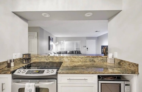 San Carlos Park House | Private Fort Myers Getaway with Pool & Patio!