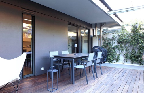 Cagnola Apartment | Private garden near Fiera Milano city, MiCo and CityLife