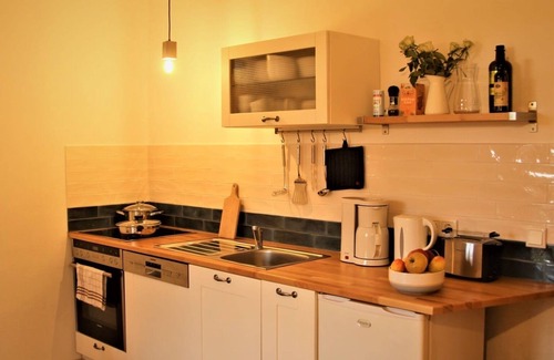 Bannewitz Apartment | Private garden with a view over Dresden's old town
