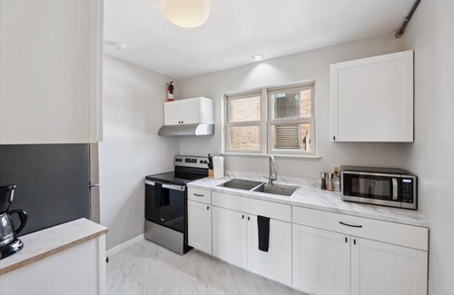 Saline Apartment | Private Getaway in Downtown Saline Near Ann Arbor!