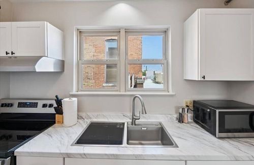 Saline Apartment | Private Getaway in Downtown Saline Near Ann Arbor!