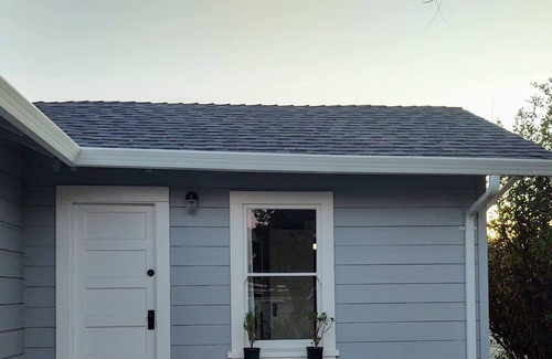 Hollister Apartment | Private guest room in Hollister-Tres Pinos - 20 Min. to Pinnacles National Park.