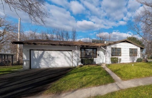 Country Club Hills House | Private Home Awaits