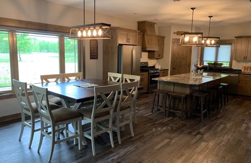 McGregor House | Private home getaway on MN National