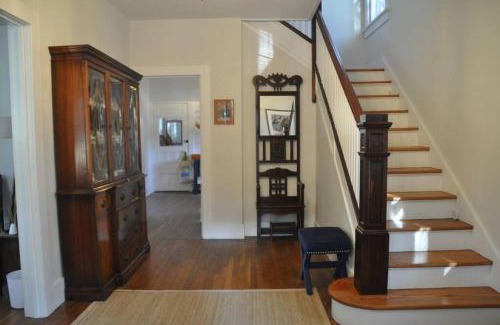 Fleischmanns House | Private Hot Tub - 3 bedroom Village Home