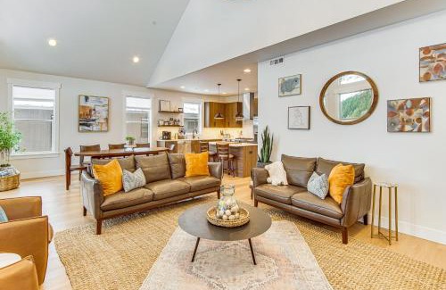 Roslyn House | Private Hot Tub and Patio Spacious Cle Elum Home