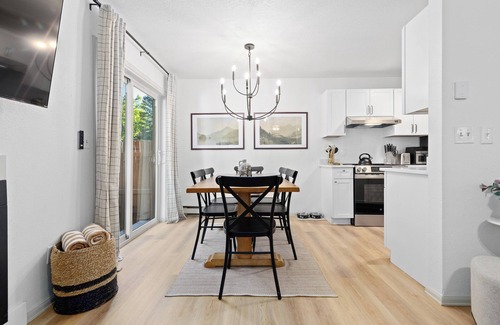 Frisco House | Private Hot Tub & Barrel Sauna/Steam Room - Dogs - EV - Lakefront - Firepit