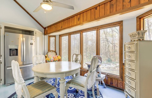 Graham House | Private Hot Tub & Sauna: Georgia Nature Retreat!