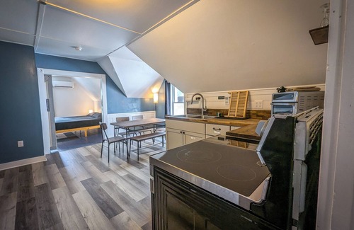 Antrim House | Private Hot Tub Suite