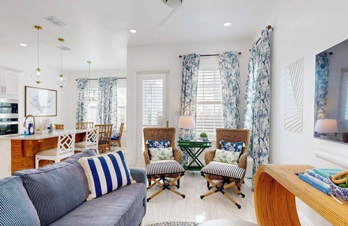 Corpus Christi House | Private Hot Tub, Golf Cart Access, Close to the Beach