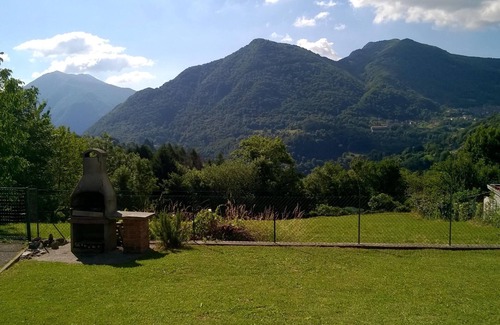 Cerano d'Intelvi House | Private house with garden in Cerano d'Intelvi (CO) Lake Como