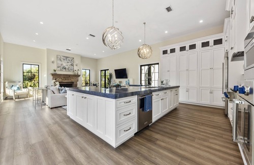 Bay Isle Villa | Private Indoor/Outdoor POOL & Waterfront Oasis on Siesta Key