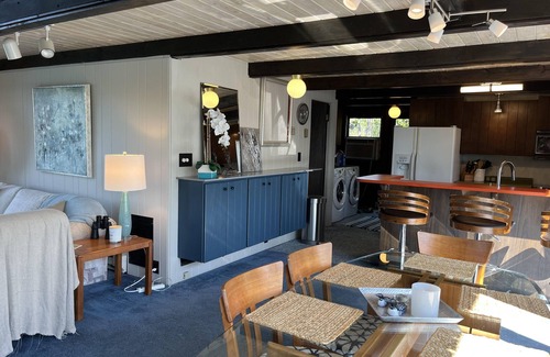 Ponsford House | PRIVATE ISLAND! Bad Medicine Lake! Large cabin with all the comforts of home!