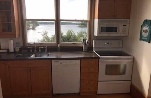 Leeds and the Thousand Islands House | Private Island/Best views of the 1000 Islands!
