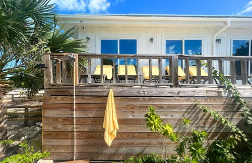 Calvin Hill House | Private Island in the Bahamas - Paradise!