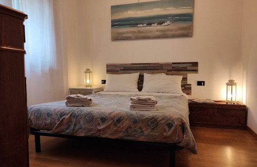 Casalecchio di Reno Bed & Breakfast | Private room with exclusive bathroom and mini kitchen