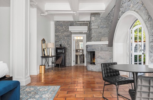 Santa Rosa Apartment | Private King Suite at the Historic Stonehouse Inn!