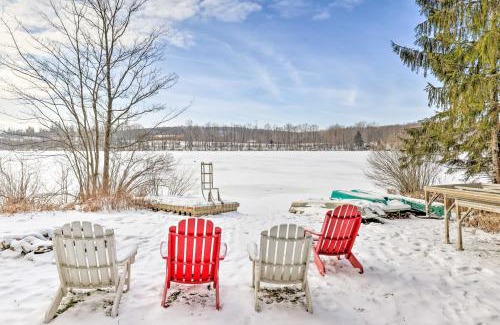 Poyntelle House | Private Lake Access and Canoes Pennsylvania Cottage