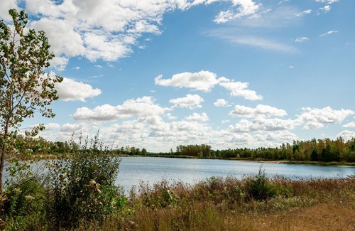 Rensselaer RV Rental | Private Lake Campground