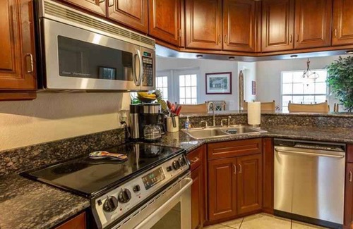 Auburndale House | private Lake house by the canal of lake Arietta