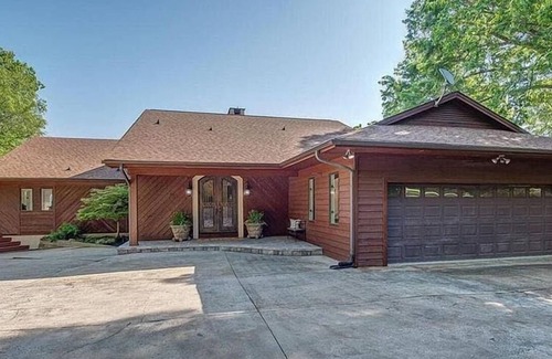 Steele Creek House | Private Lakeside Oasis - Newly Renovated - Spacious Interior - Movie Theater