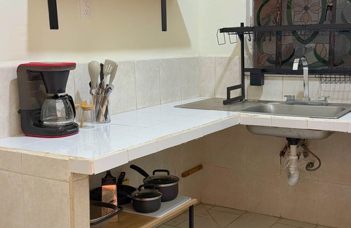 Americana House | Private loft with kitchenette in the Americana neighborhood, half a block from Chapultepec.