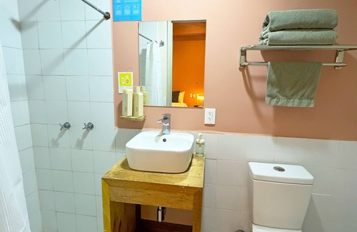 Americana House | Private loft with kitchenette in the Americana neighborhood, half a block from Chapultepec.