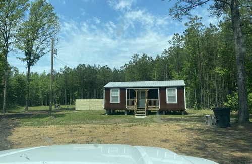 West Point Cabin | Private Louisiana style cabin w/fire pit