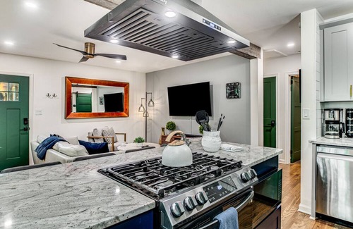 Piedmont Heights House | Private Luxury Oasis | Hot Tub | 2X 50"Outdoor TVs | Beltline | Piedmont Park